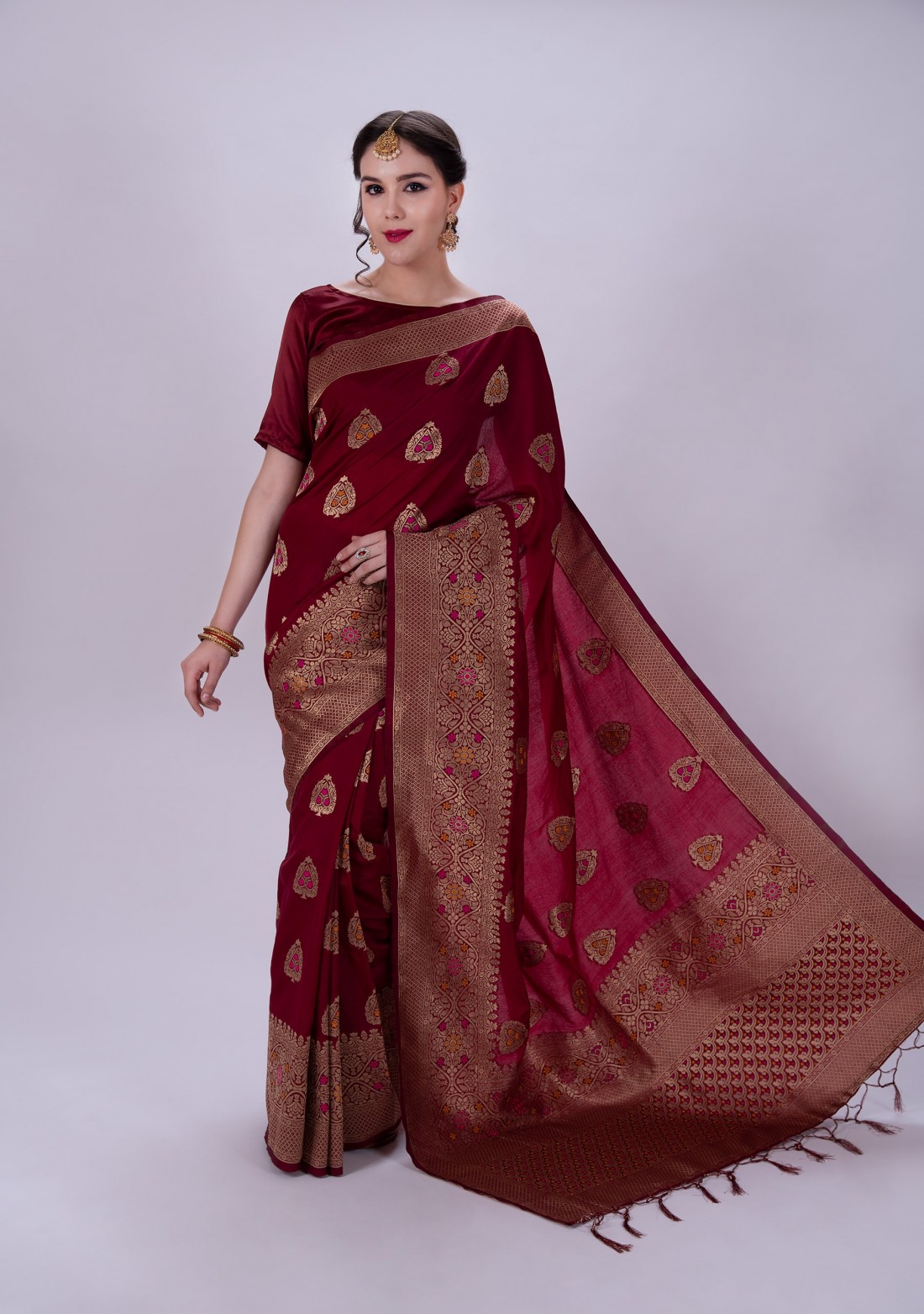 Maroon Color Woven Silk Blend Banarasi Saree
