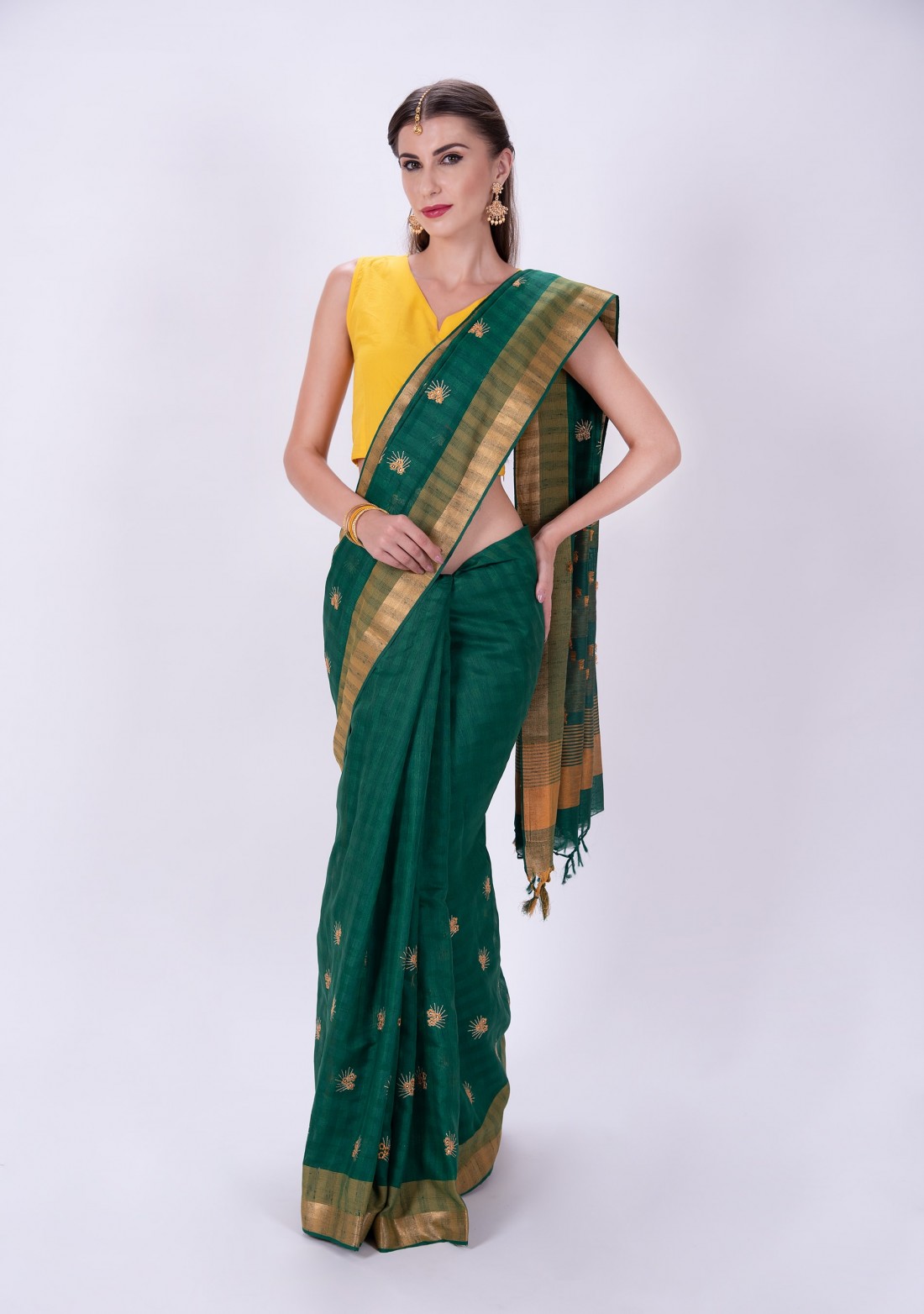 Ravishing Green Cotton Silk Saree