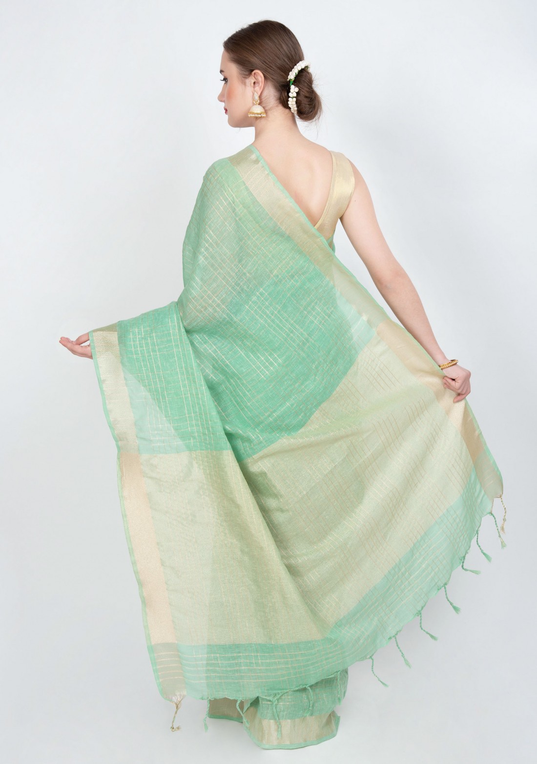Adorable Light-Green Lightweight Khadi Cotton Saree