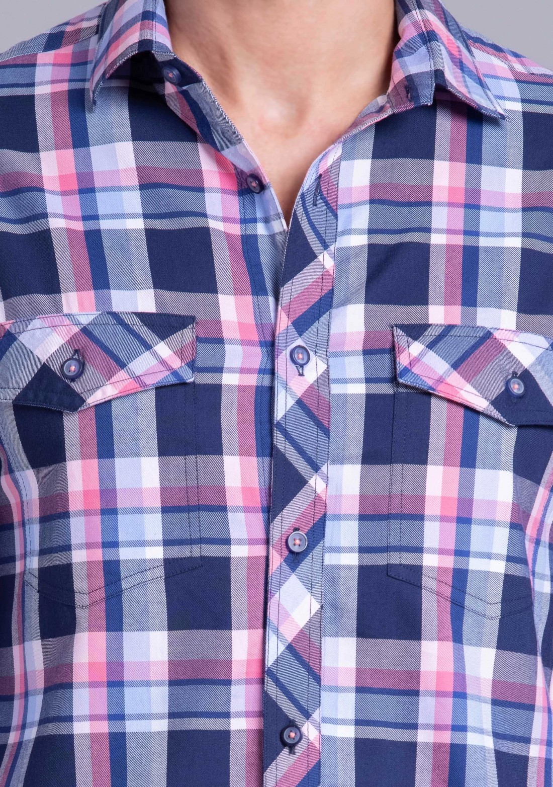 Multicolor checked cotton double pocket casual shirt