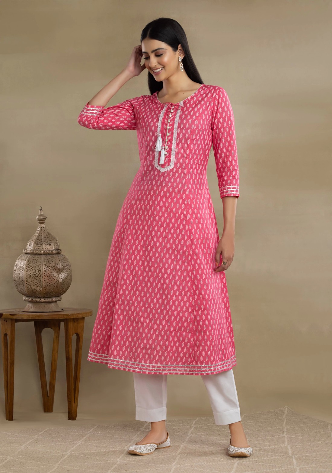 Pink Motif Printed panelled Flared Cotton Kurta