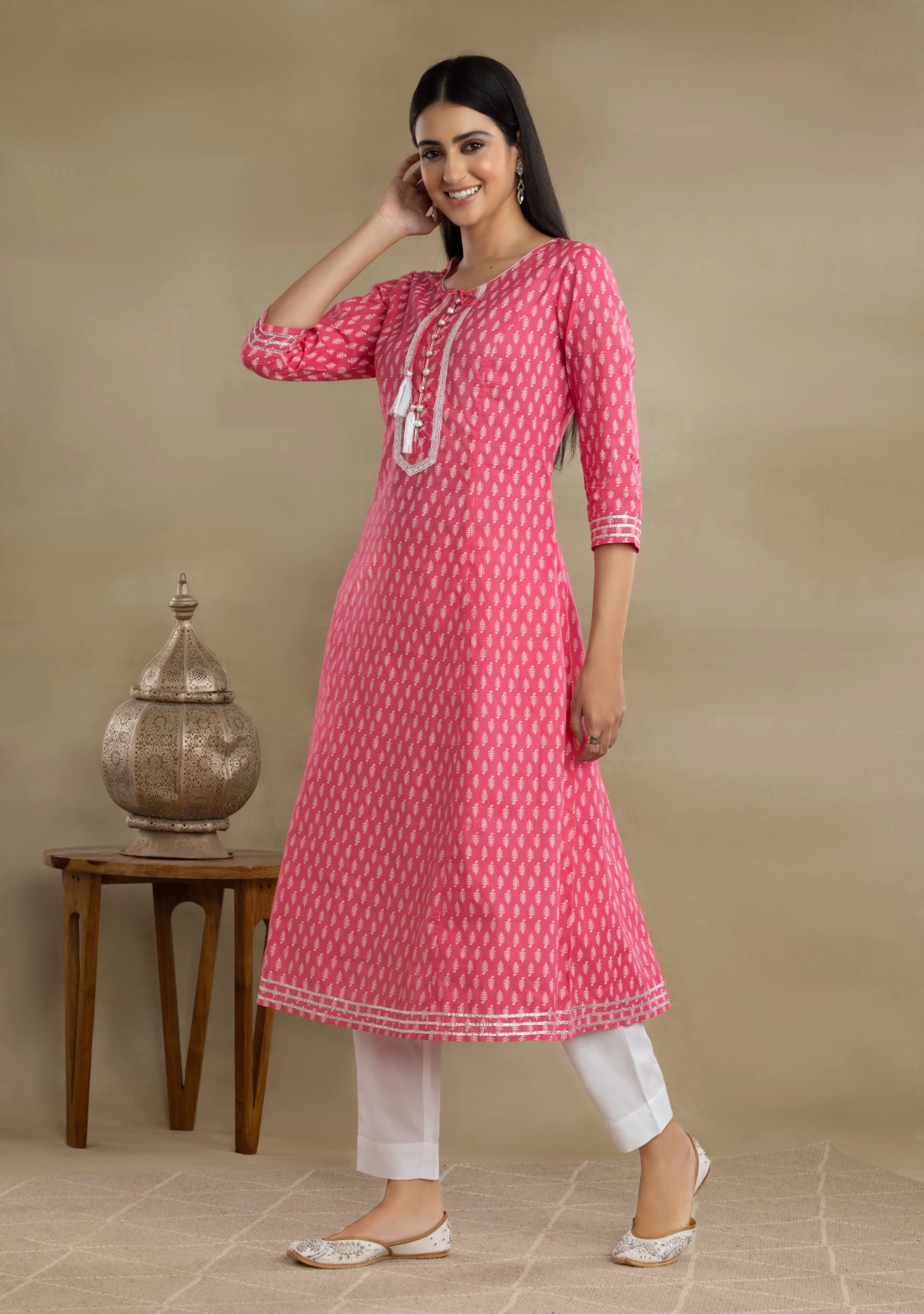 Pink Motif Printed panelled Flared Cotton Kurta