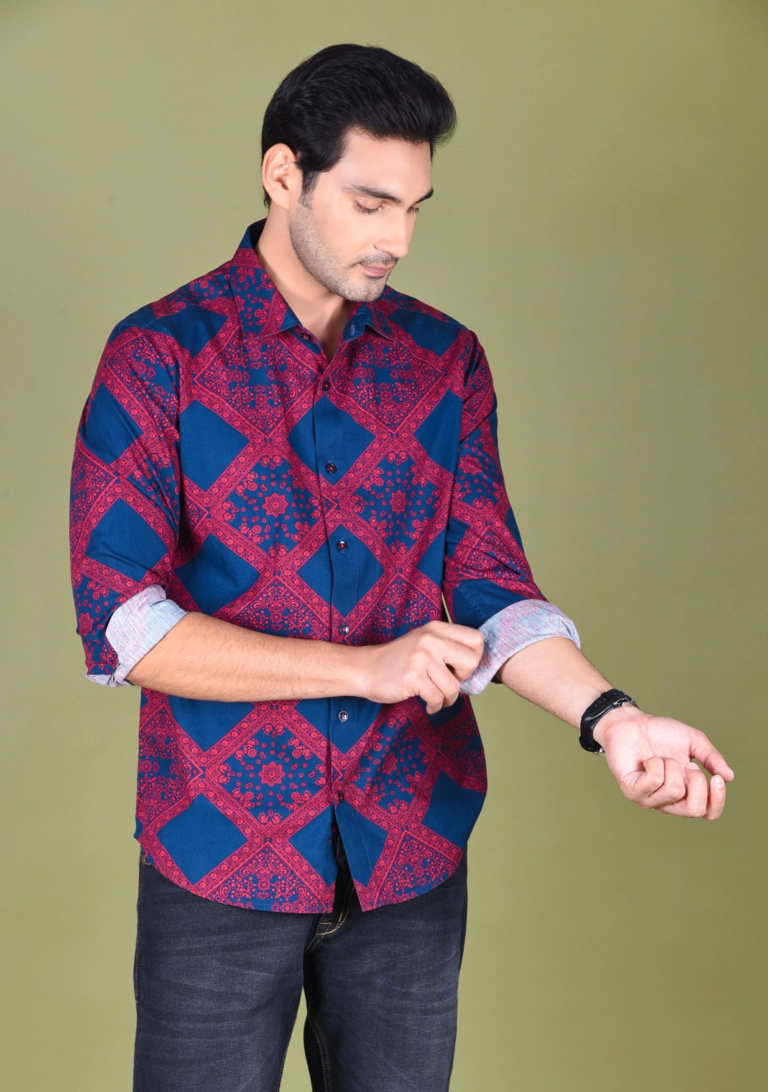 Red and Navy printed Slim fit Men's cotton Shirt