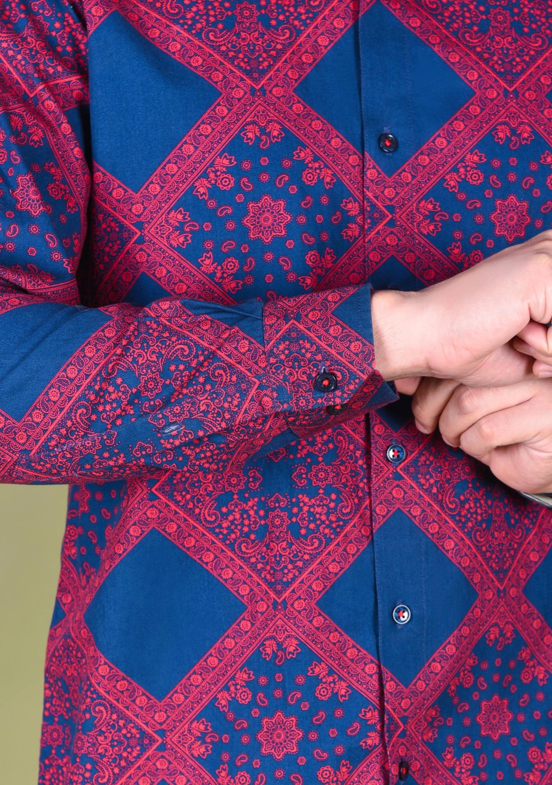 Red and Navy printed Slim fit Men's cotton Shirt