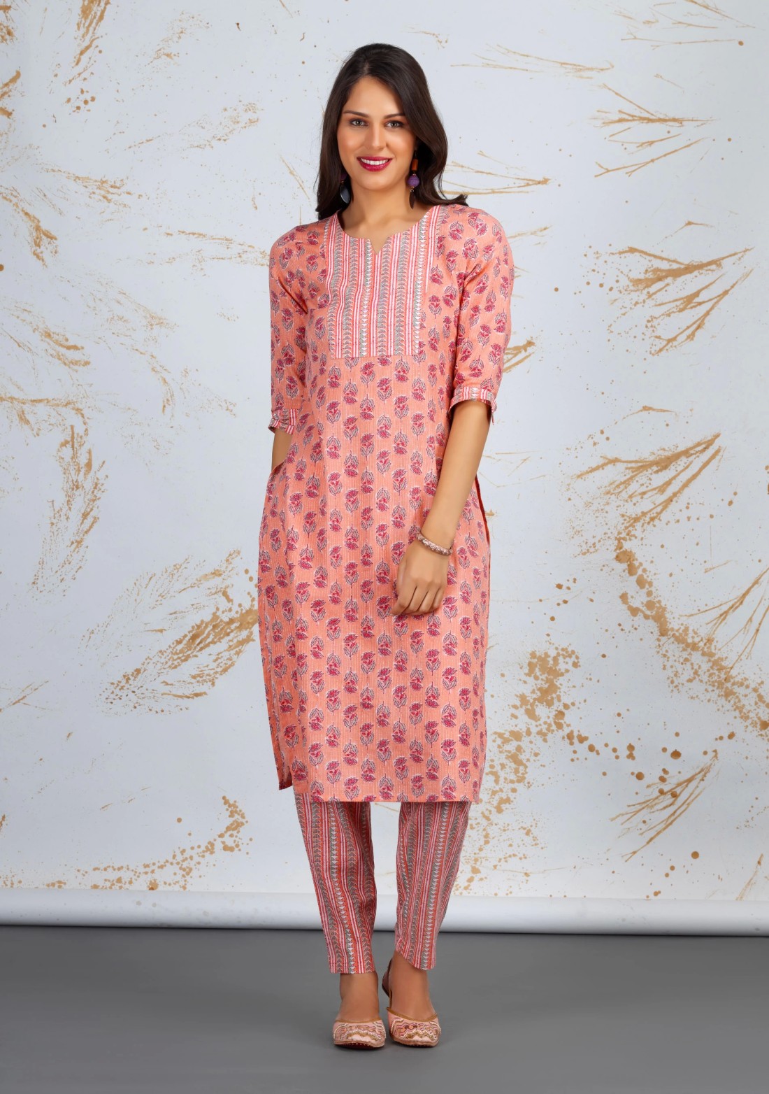 Peach Paisley Printed Straight Pure Cotton Kurta Pant Set