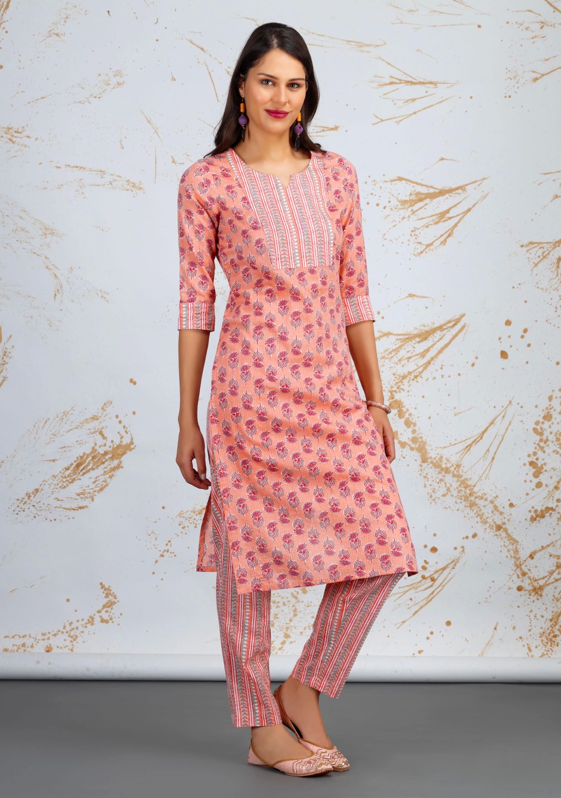 Peach Paisley Printed Straight Pure Cotton Kurta Pant Set