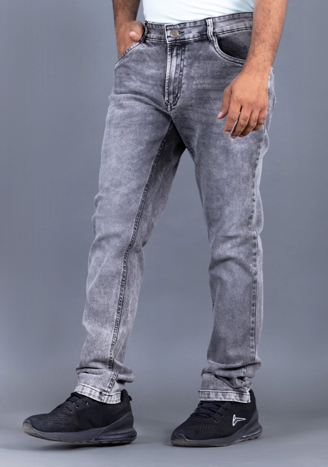 Grey Straight Fit Rhysley Men's Jeans