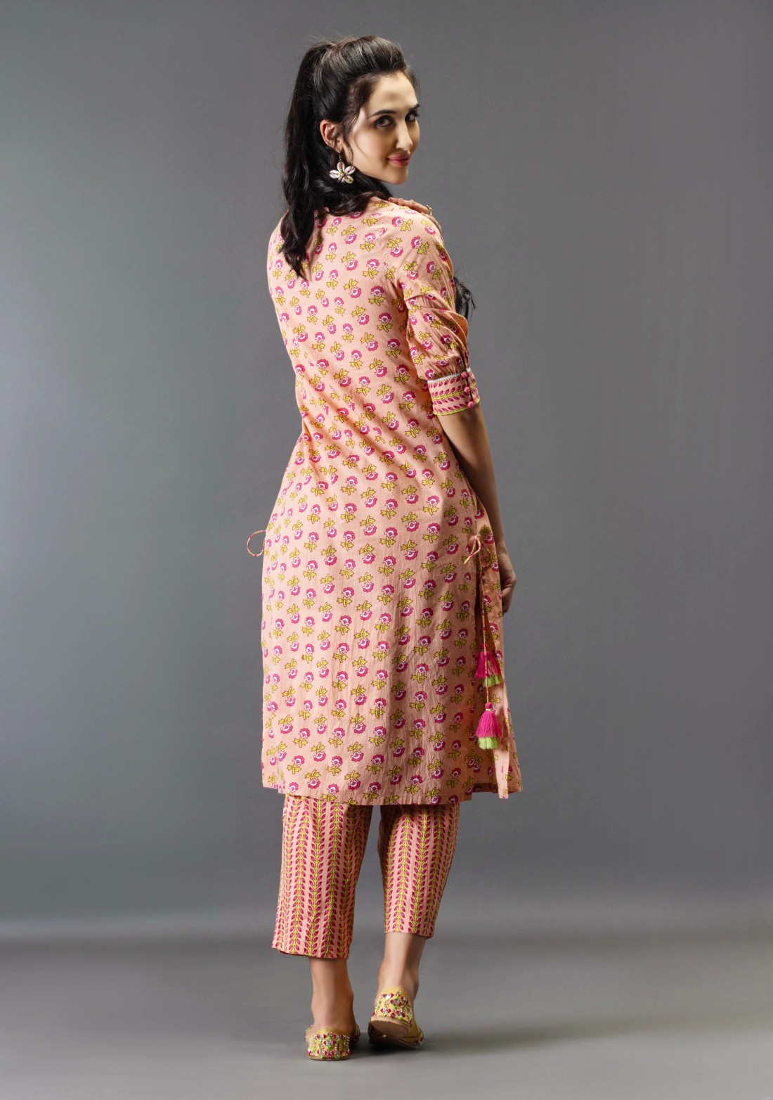 Peach Floral Printed Gathered Pure Cotton Straight Kurta With Pants