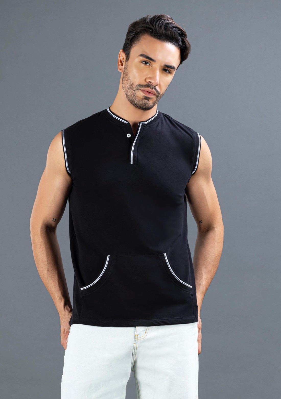 Black Slim Fit Rhysley Men's Sleeveless T-Shirt