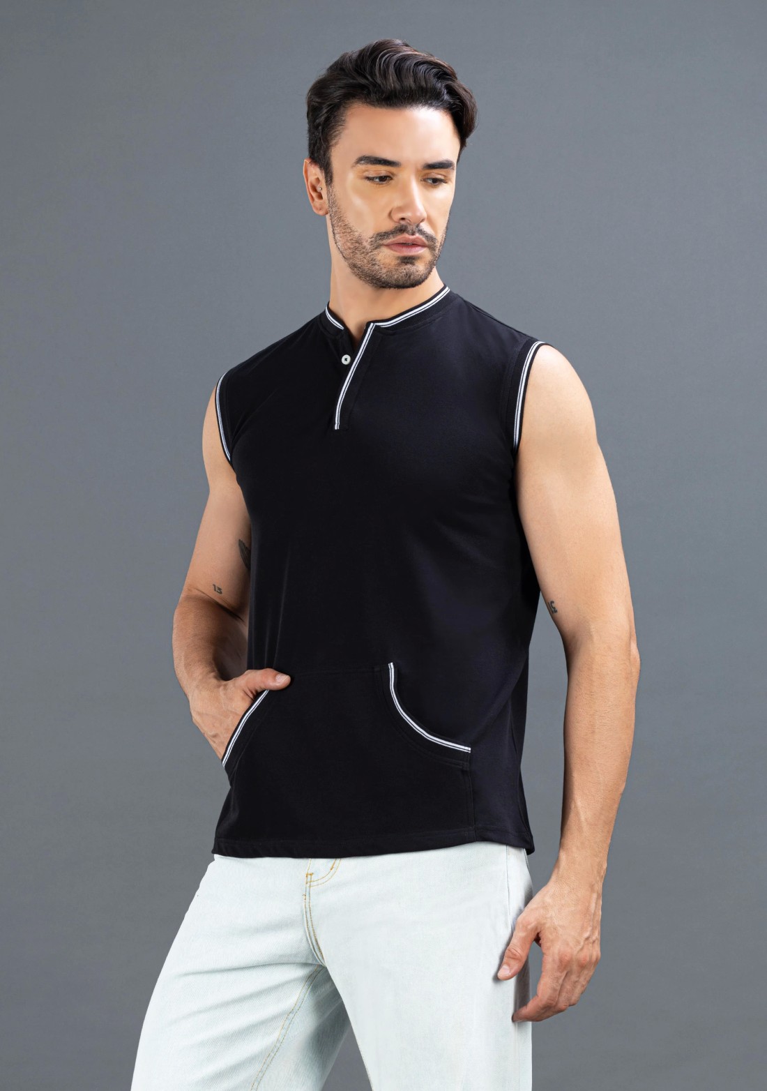 Black Slim Fit Rhysley Men's Sleeveless T-Shirt