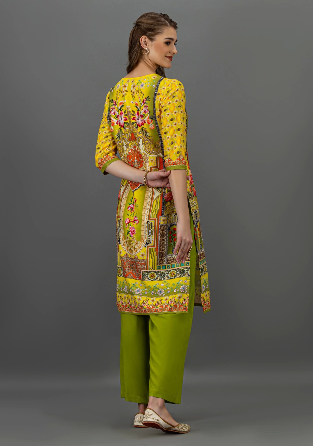 Yellow Floral Print Rayon Straight Kurta