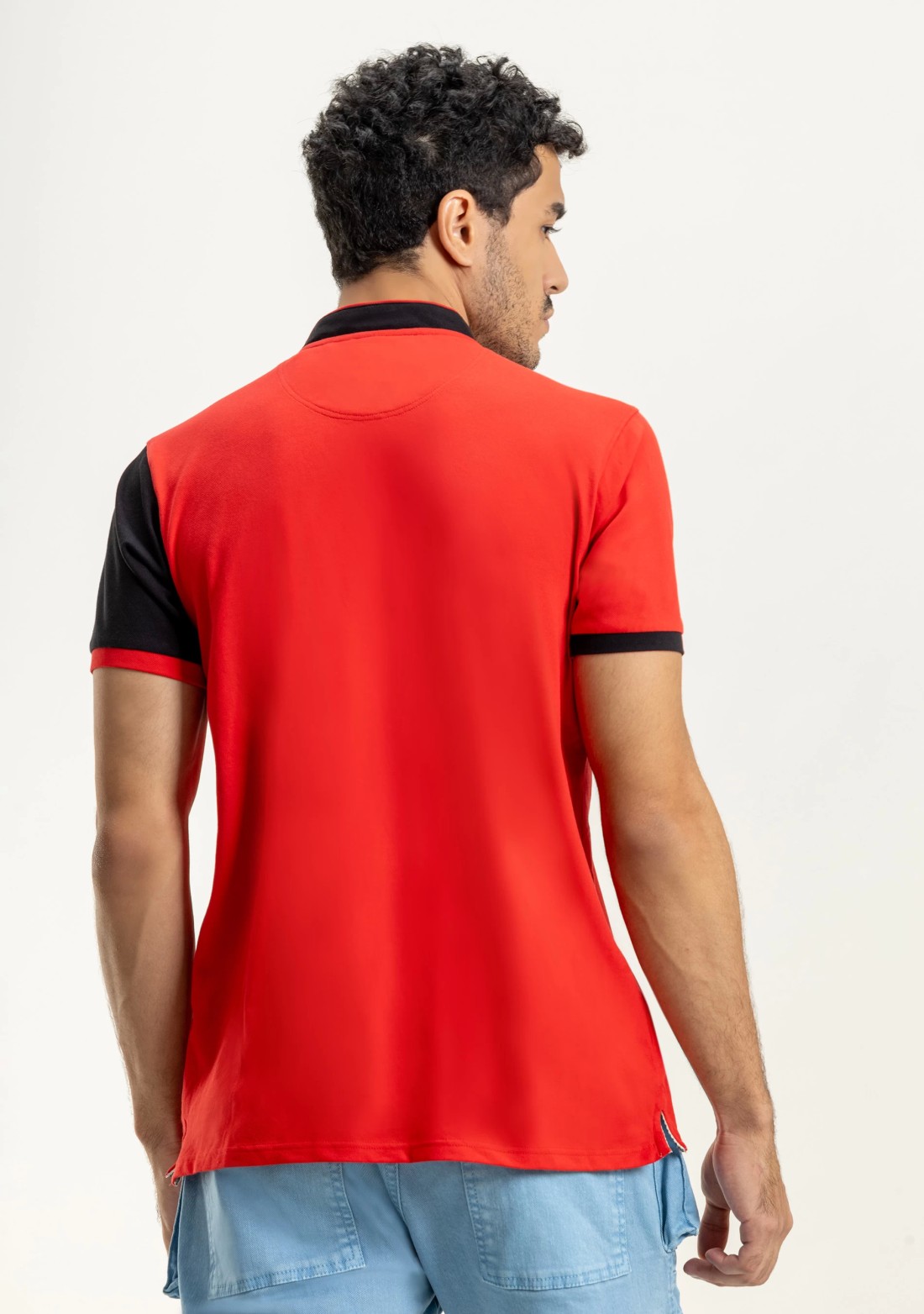 Red & Black Regular Fit Men's Henley Collar T-Shirt