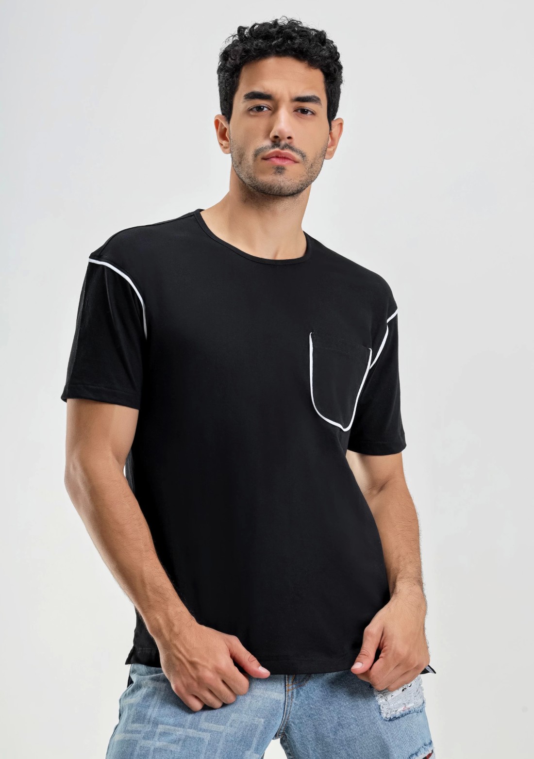 Black Regular Fit Men's Round Neck T-shirt