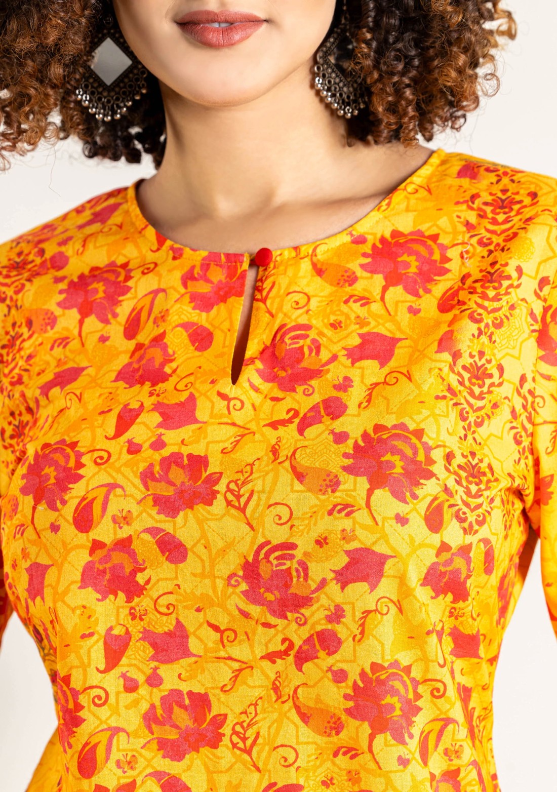 Yellow Floral Print Cotton Straight Kurta