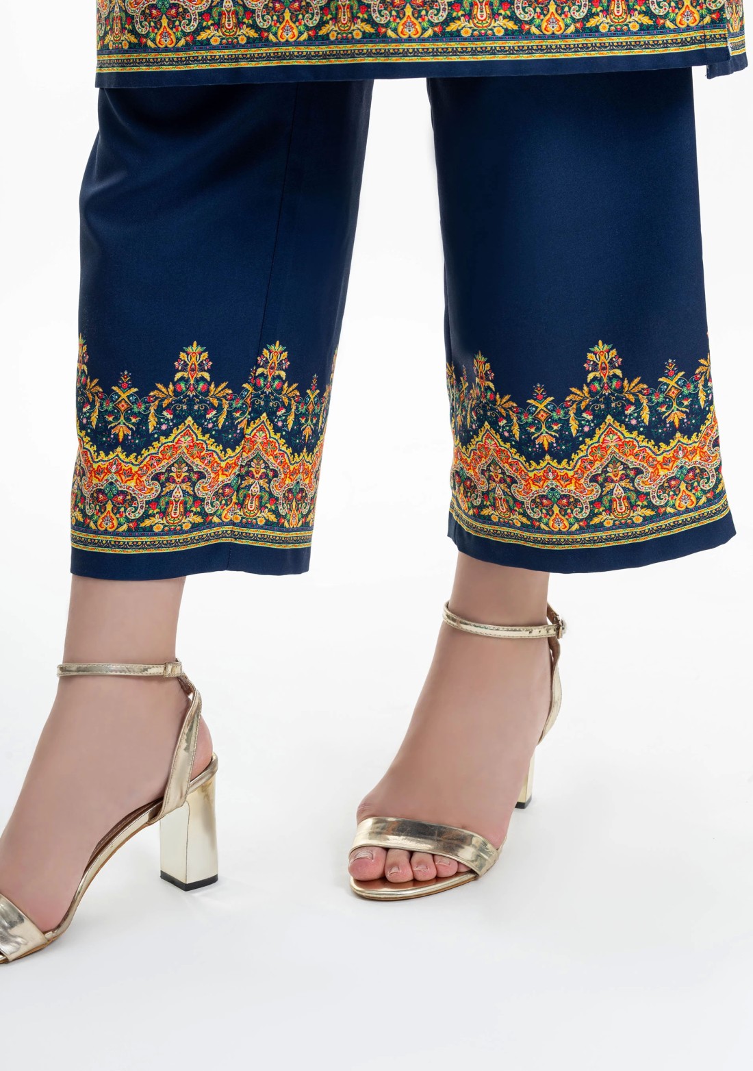 Blue Ethnic Print Straight Kurti with Pants and Dupatta Set