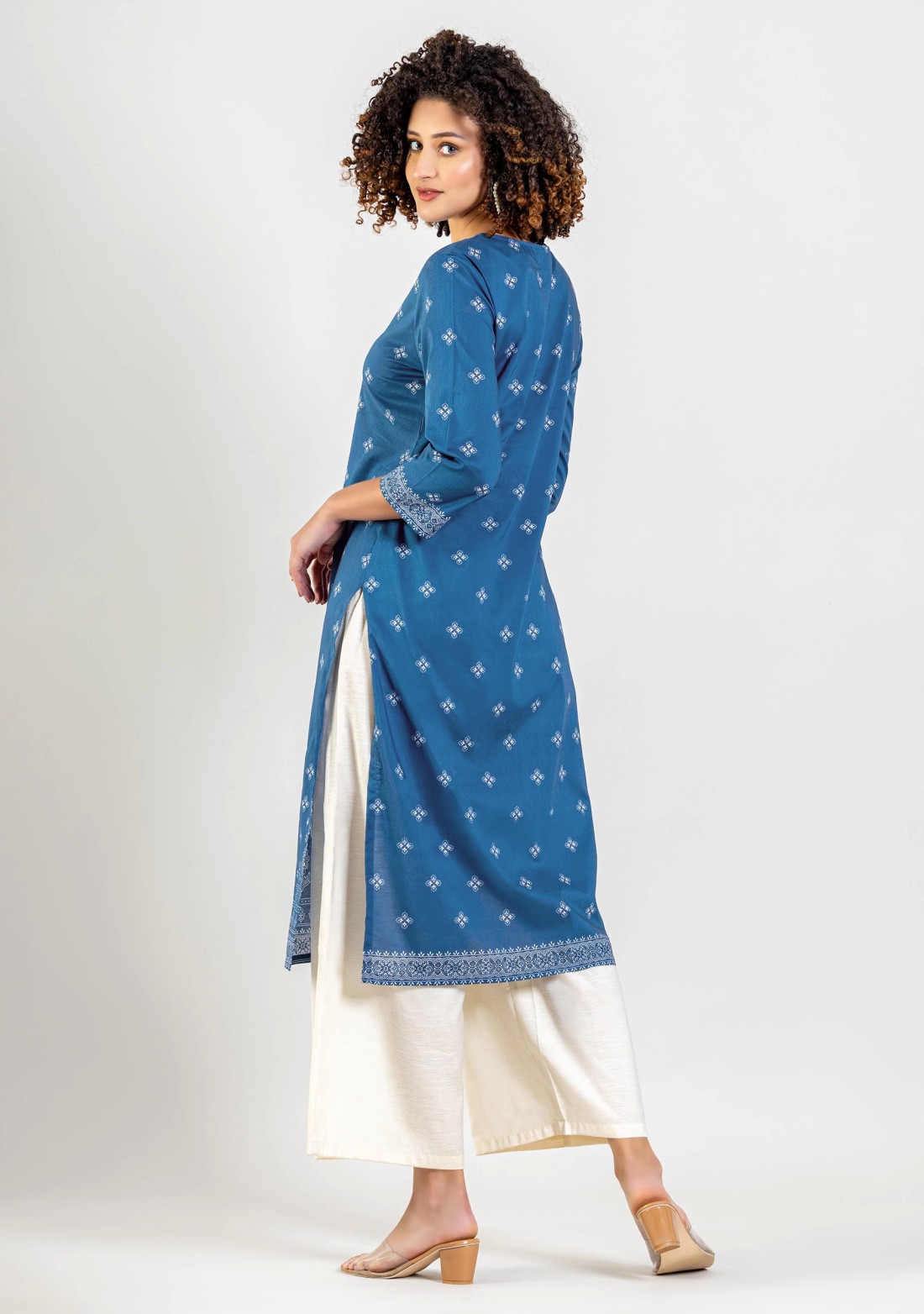 Blue Ethnic Print Cotton Straight Kurta