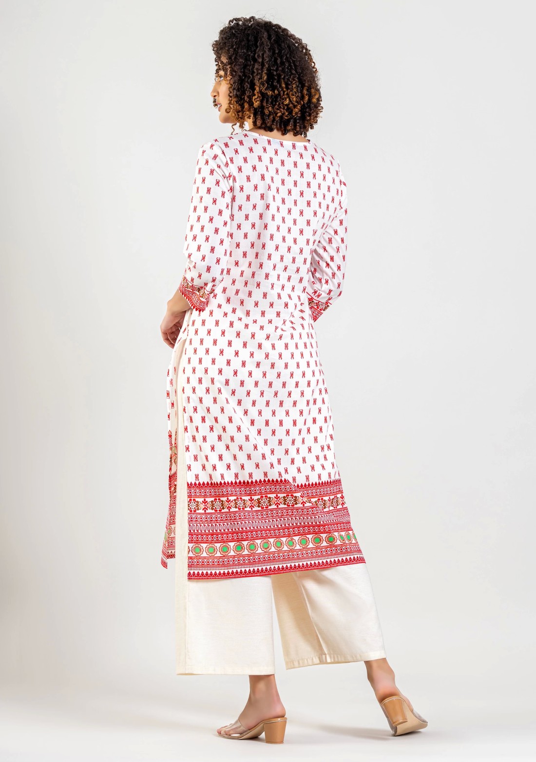 White Ethnic Print Cotton Straight Kurta