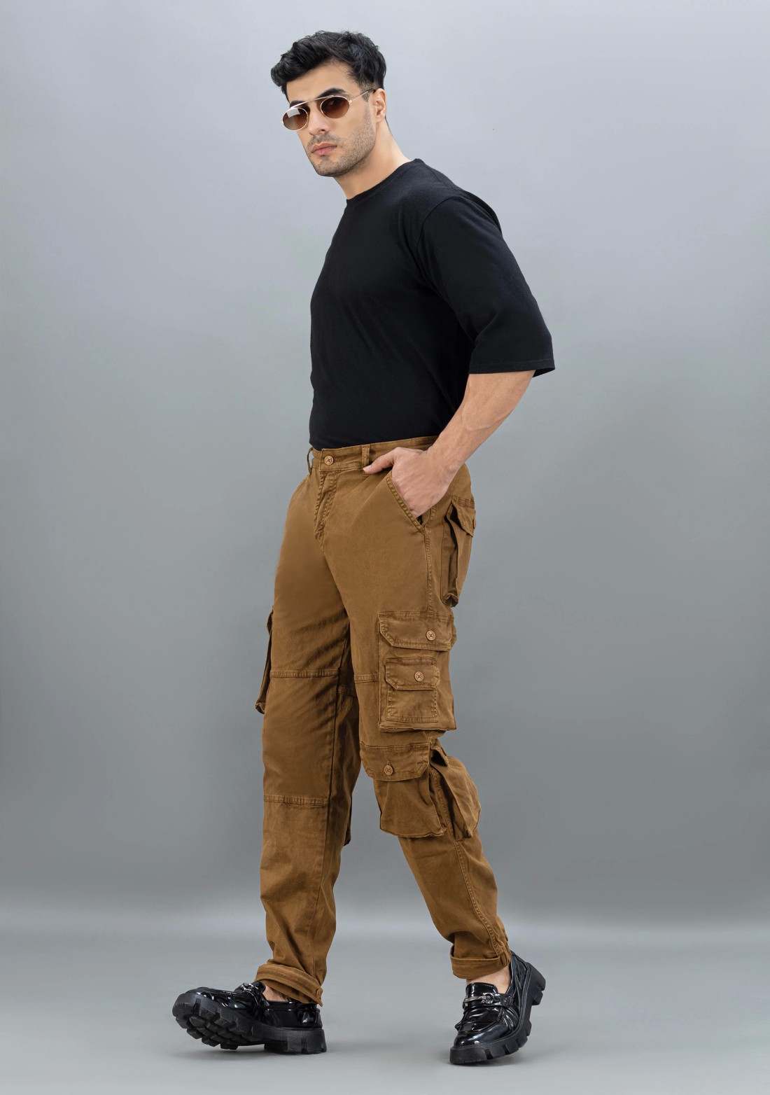 Rust Straight Relaxed Fit Rhysley Men's Cargo Trousers