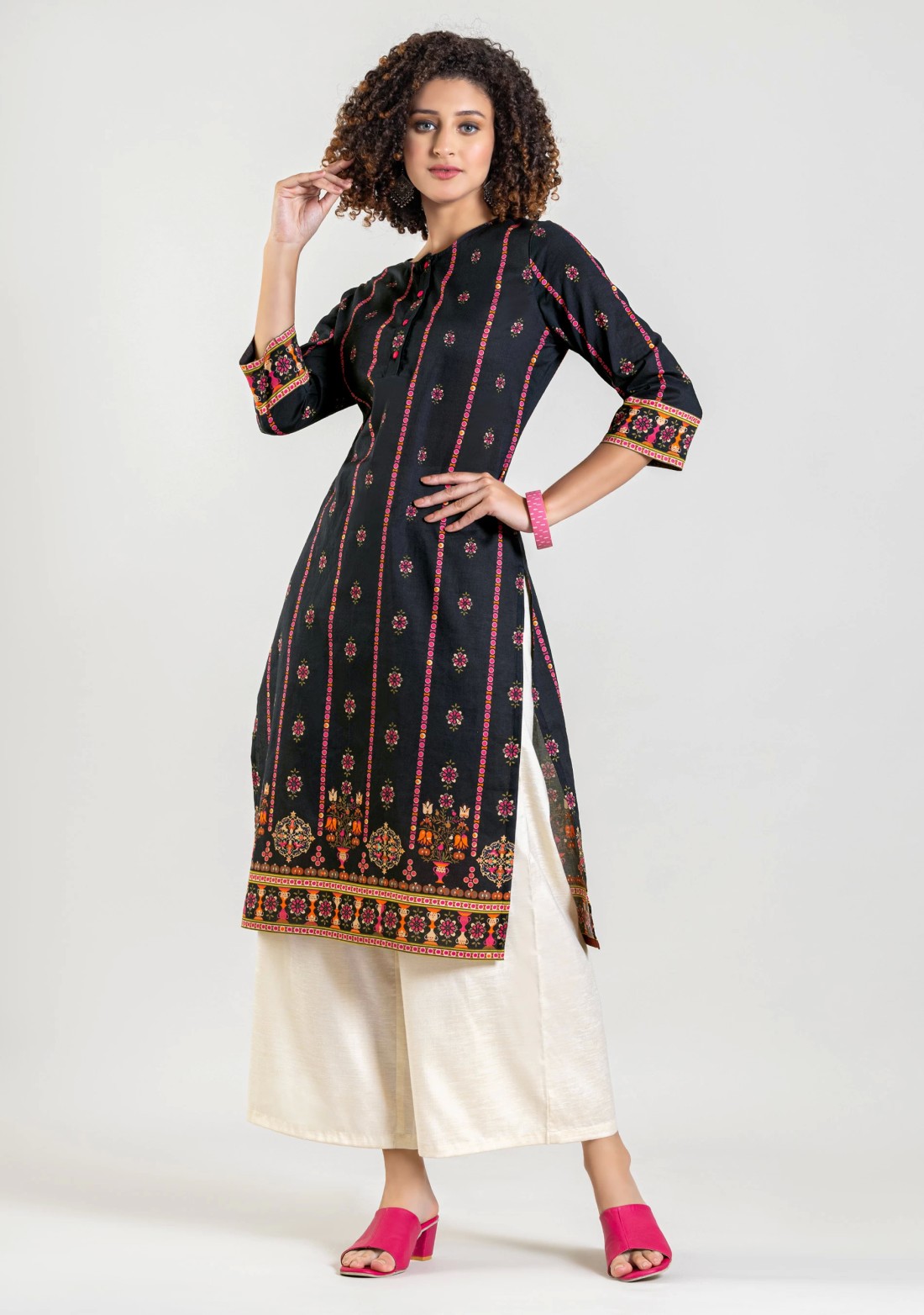 Black Ethnic Print Cotton Straight Kurta