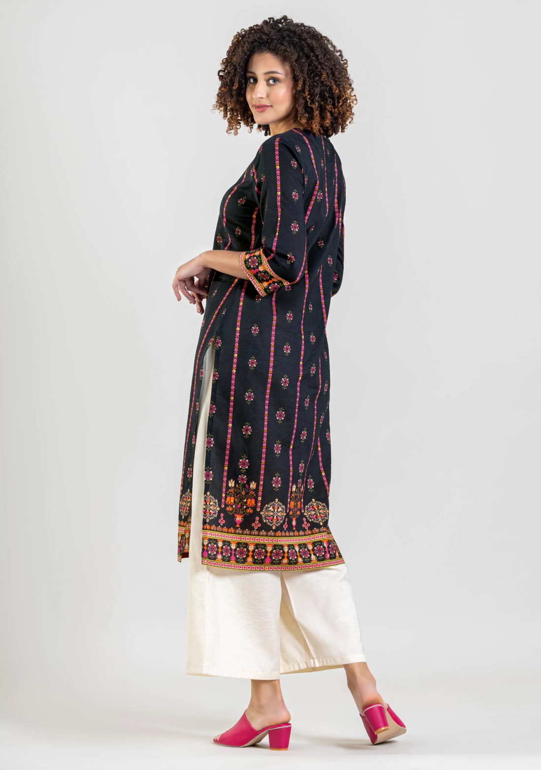 Black Ethnic Print Cotton Straight Kurta