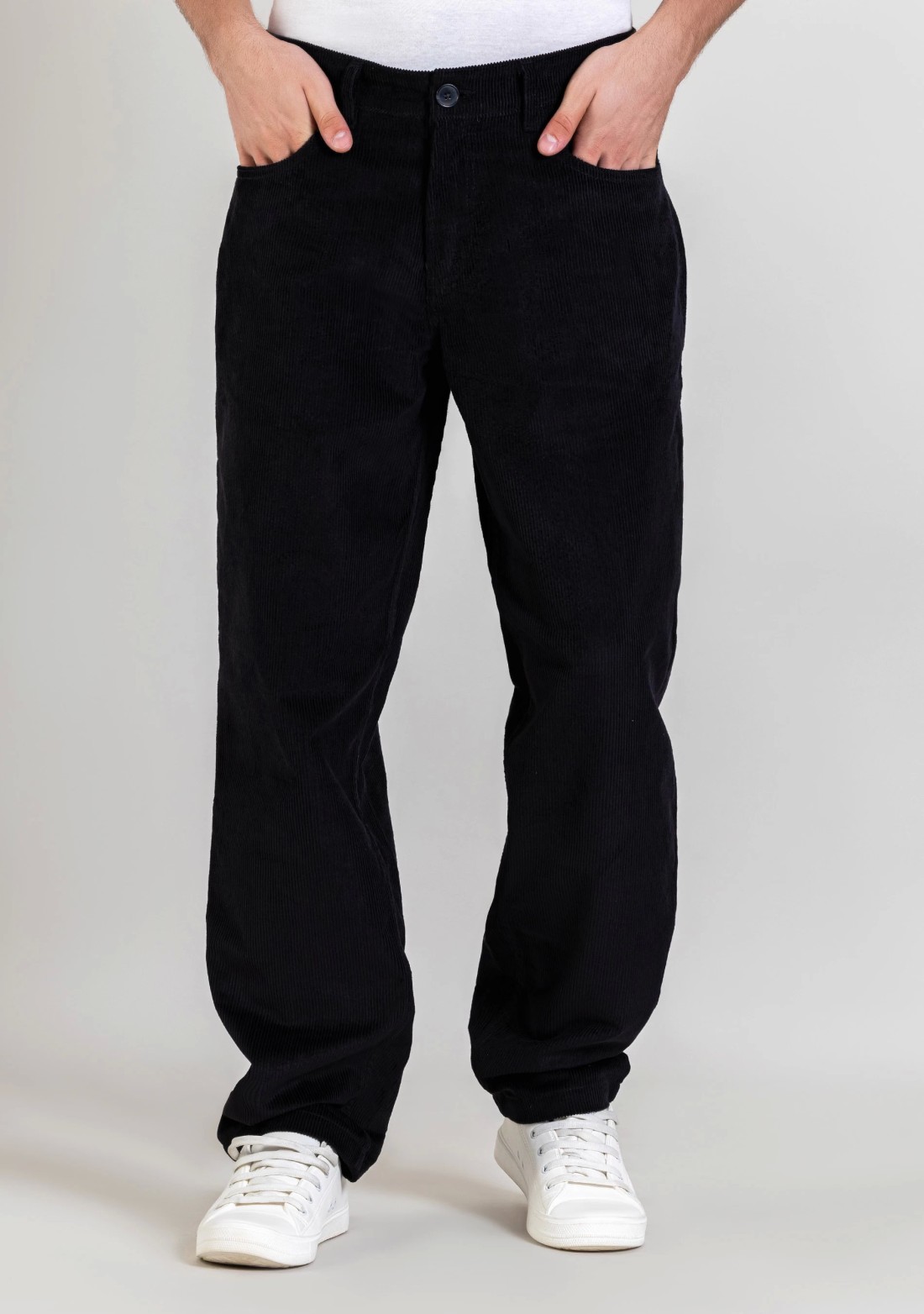 Black Relaxed Fit Men's 5 Pocket Corduroy Trousers