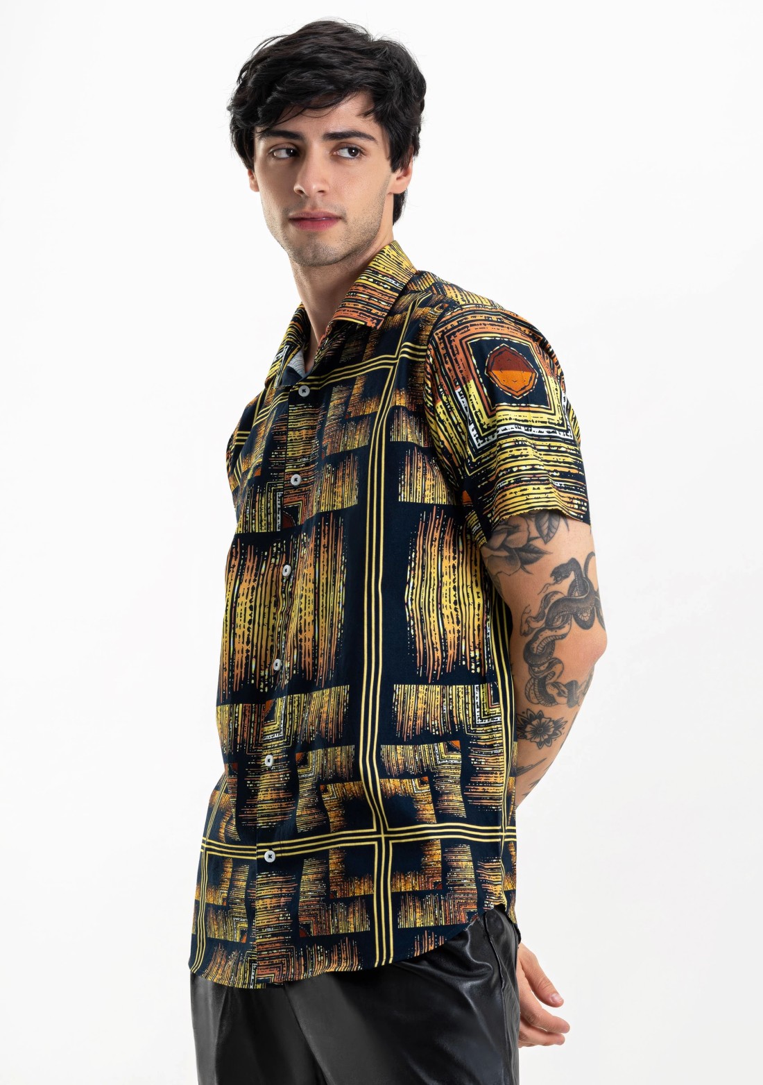 Black Abstract Print Regular Fit Men's Cotton Casual Shirt