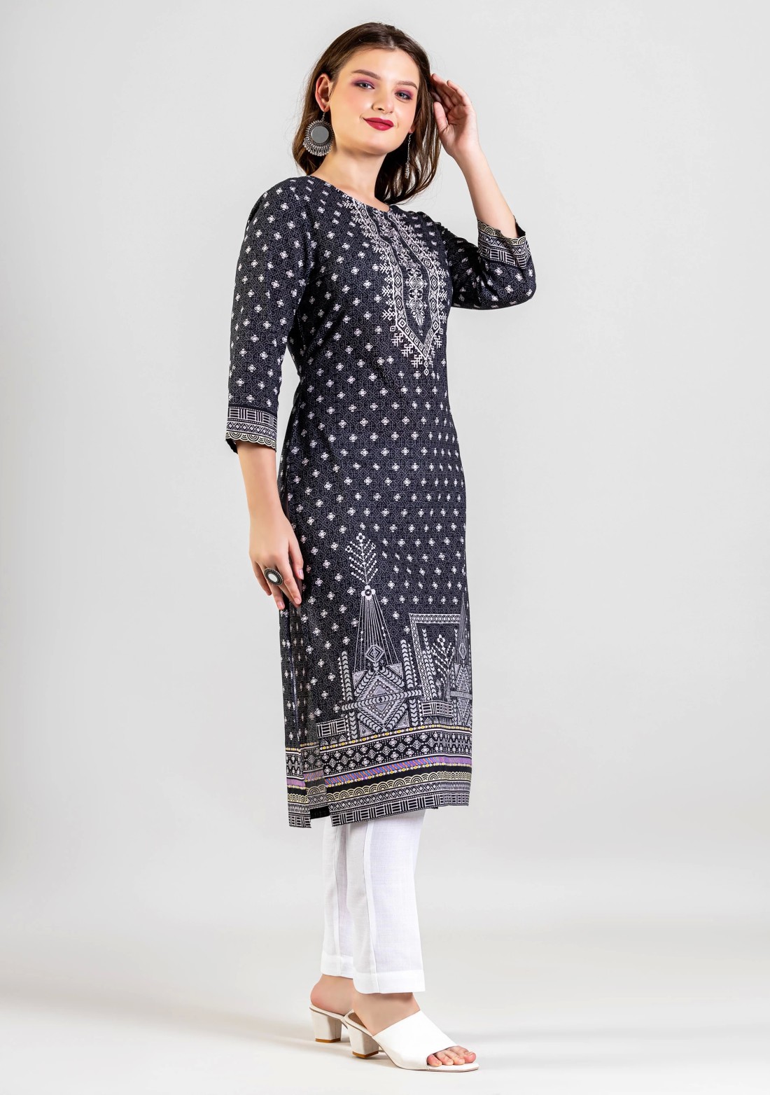 Black Ethnic Print Cotton Straight Kurta