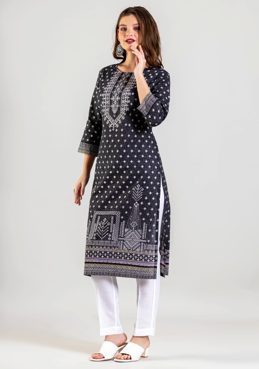 Black Ethnic Print Cotton Straight Kurta