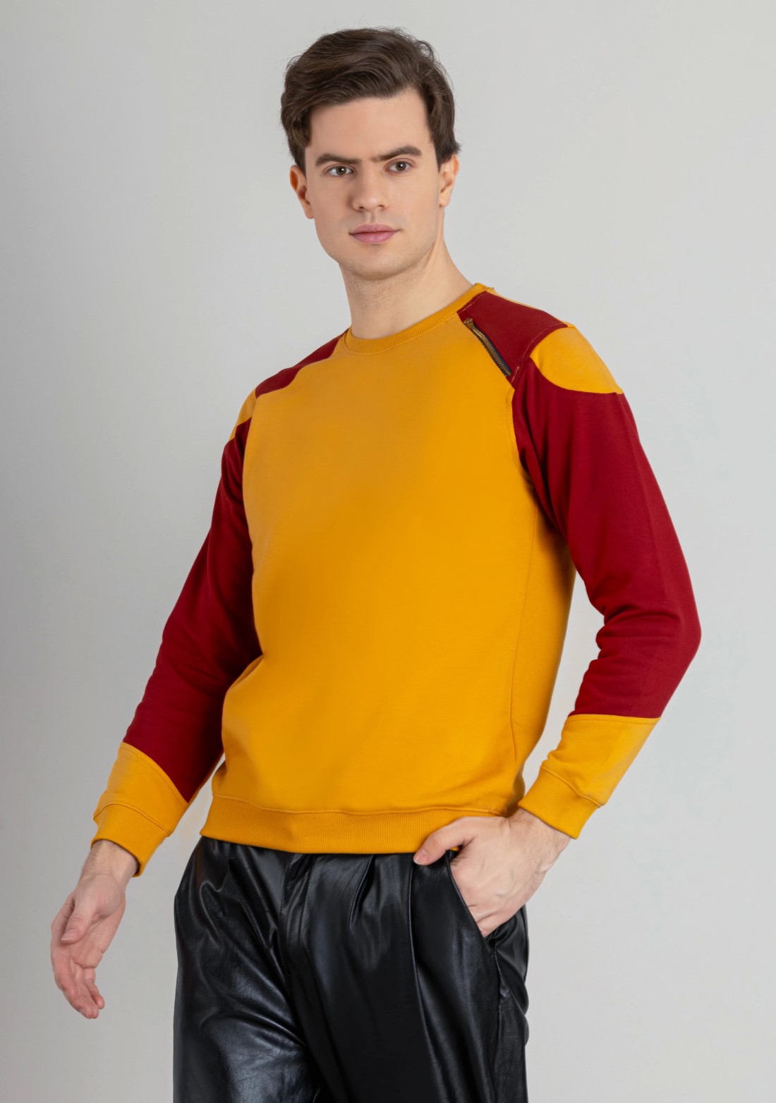 Nectarine and Maroon Regular Fit Men's Sweatshirt