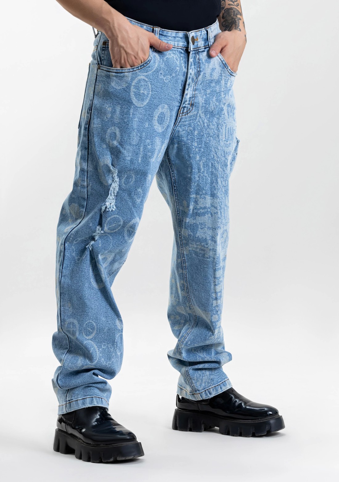 Blue Relaxed Straight Fit Men’s Distressed Jeans