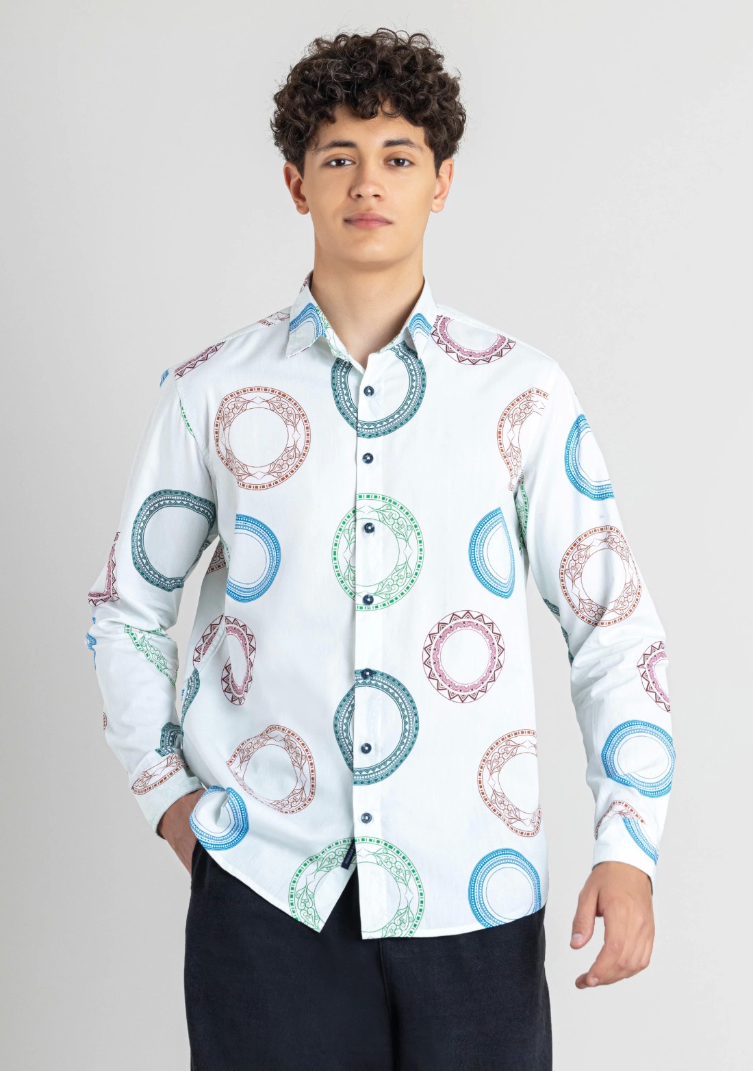 Off White Regular Fit Men's Casual  Printed  Shirt