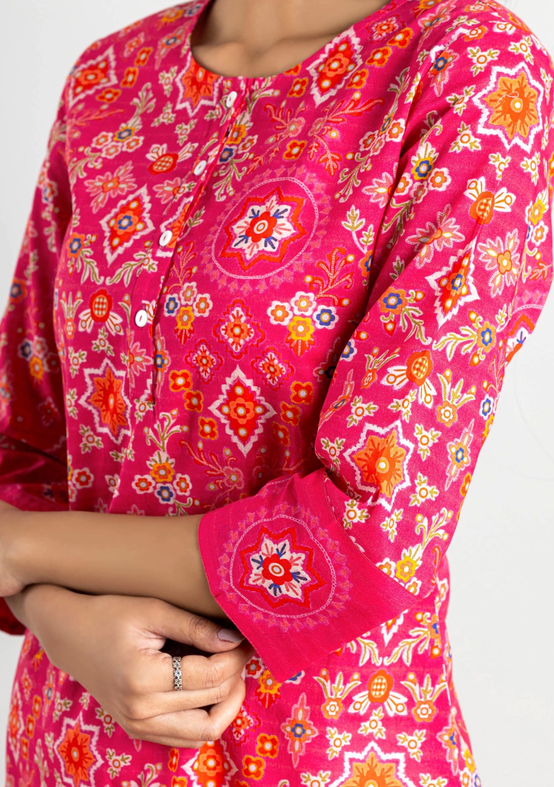 Pink Ethnic Print Straight Cotton Kurta