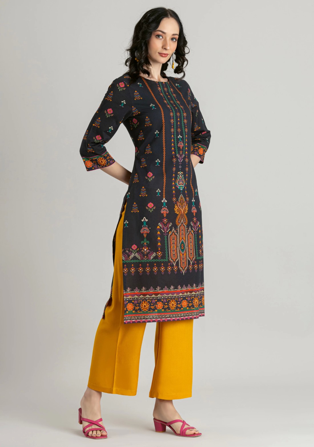 Black Ethnic Print Cotton Straight Kurta