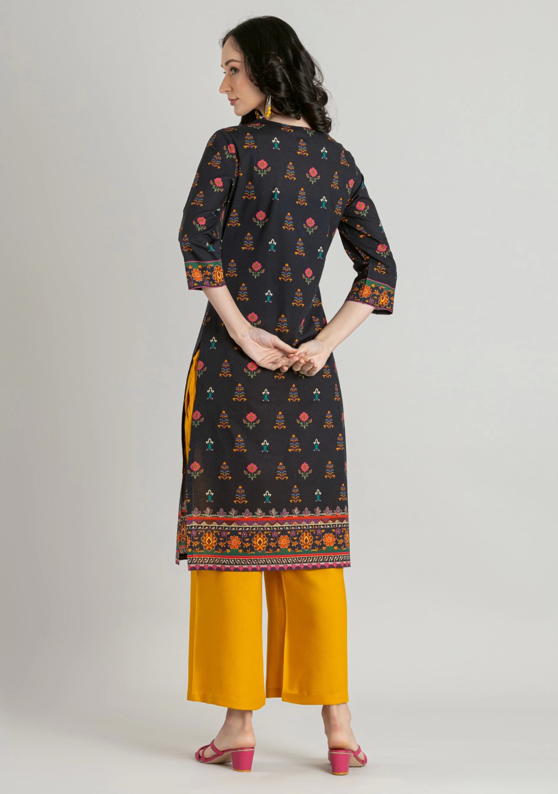 Black Ethnic Print Cotton Straight Kurta