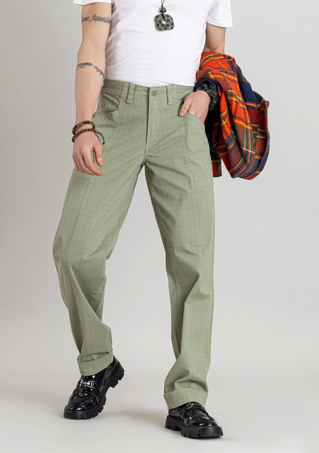 Olive Straight Fit Men’s Casual Cotton Check Trousers