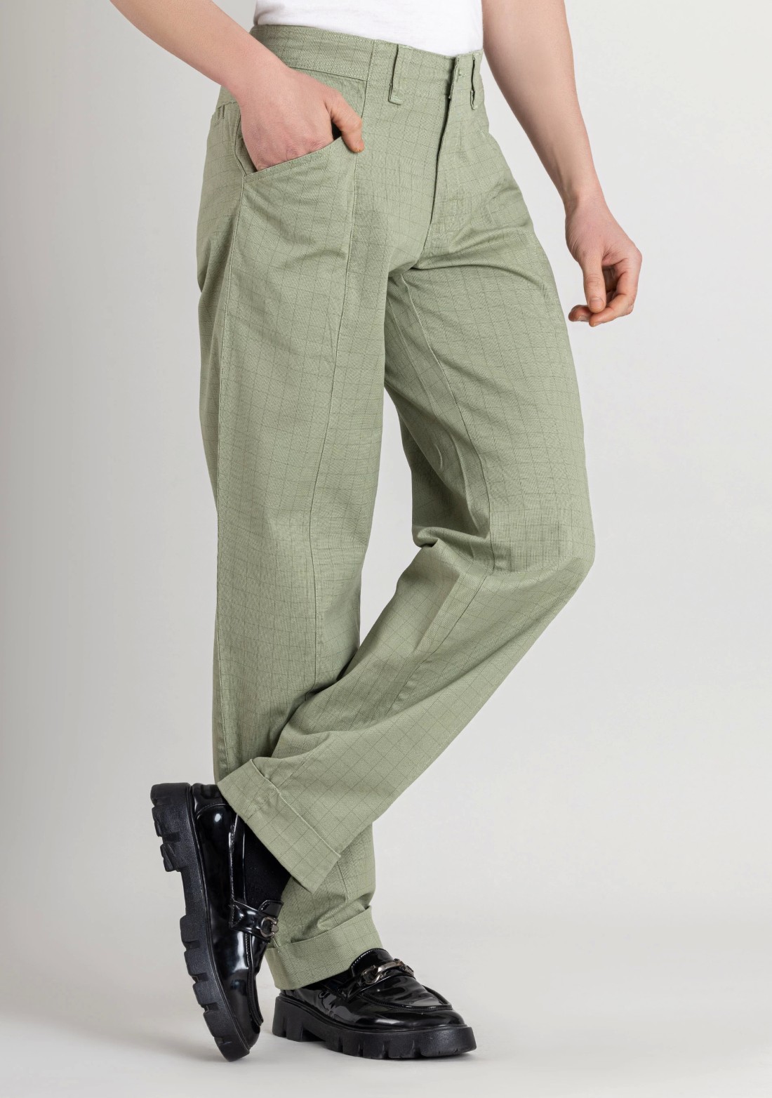 Olive Straight Fit Men’s Casual Cotton Check Trousers