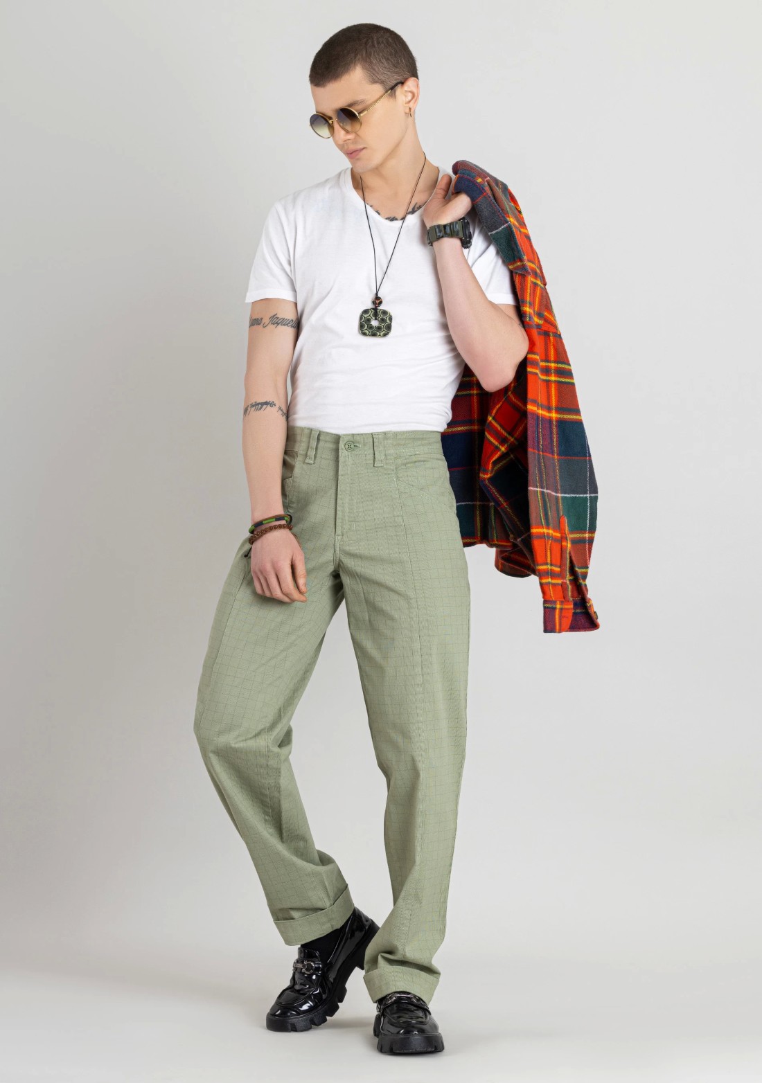 Olive Straight Fit Men’s Casual Cotton Check Trousers