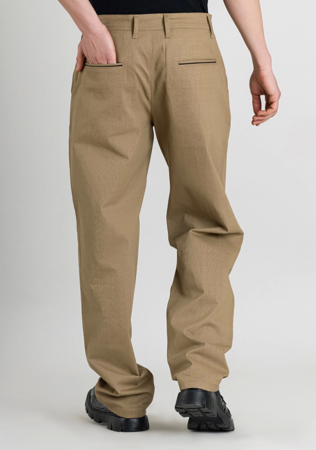 Beige Regular Fit Men’s Casual Cotton Check Trousers