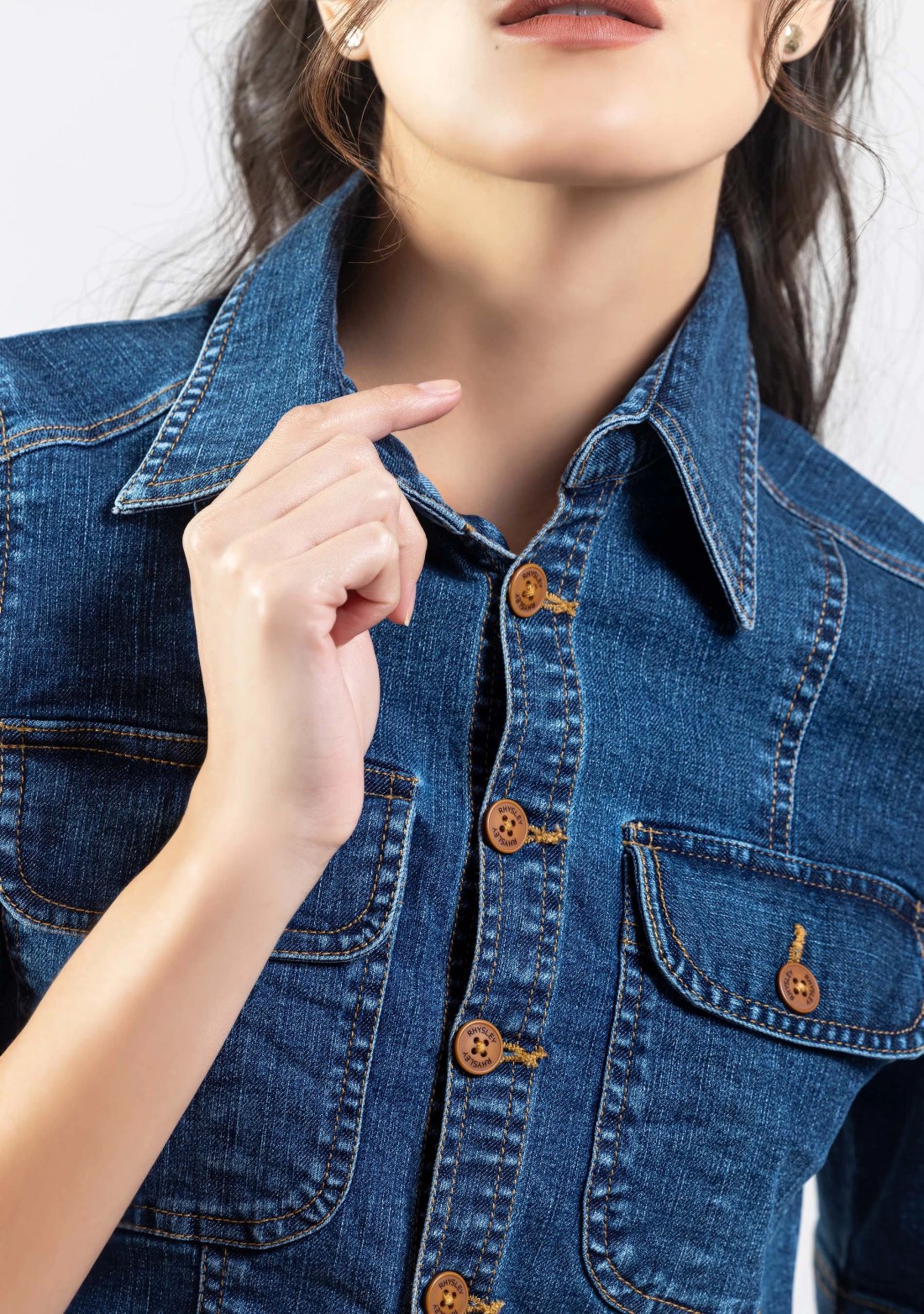 Blue Regular Fit Women's Denim Crop Shirt