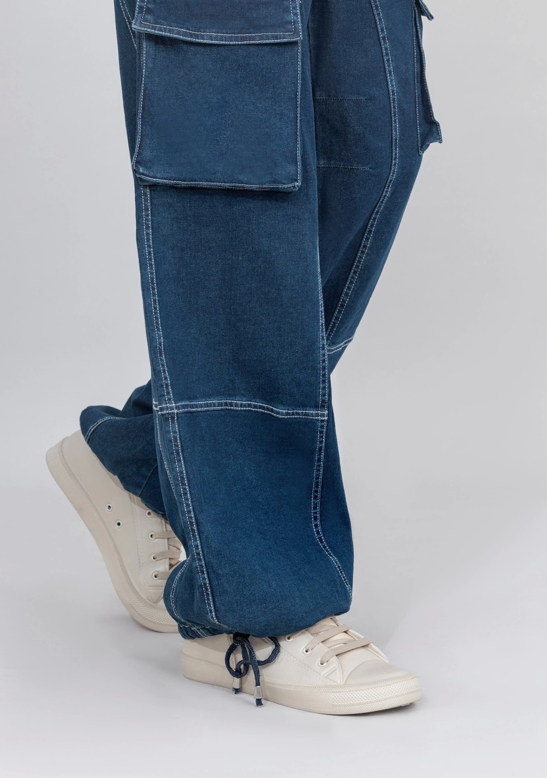 Blue Wide Leg Cargo Style Drawstring Waist Men's Jeans