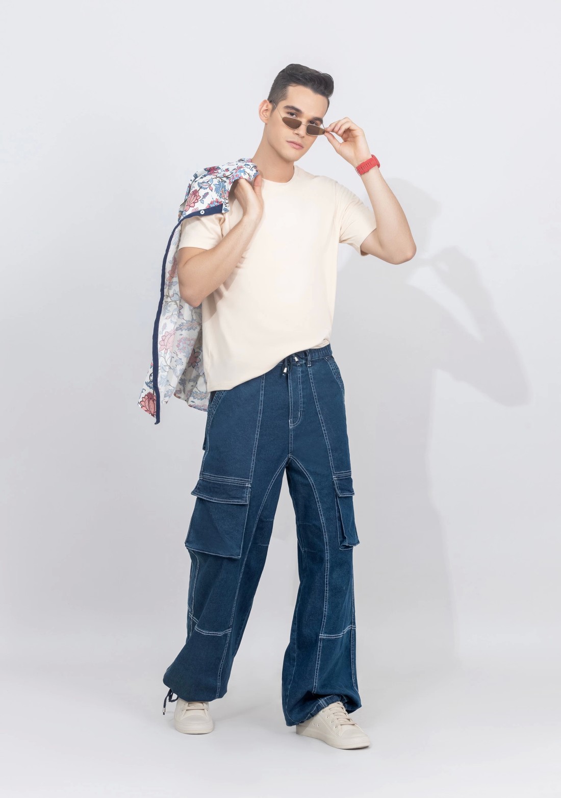 Blue Wide Leg Cargo Style Drawstring Waist Men's Jeans