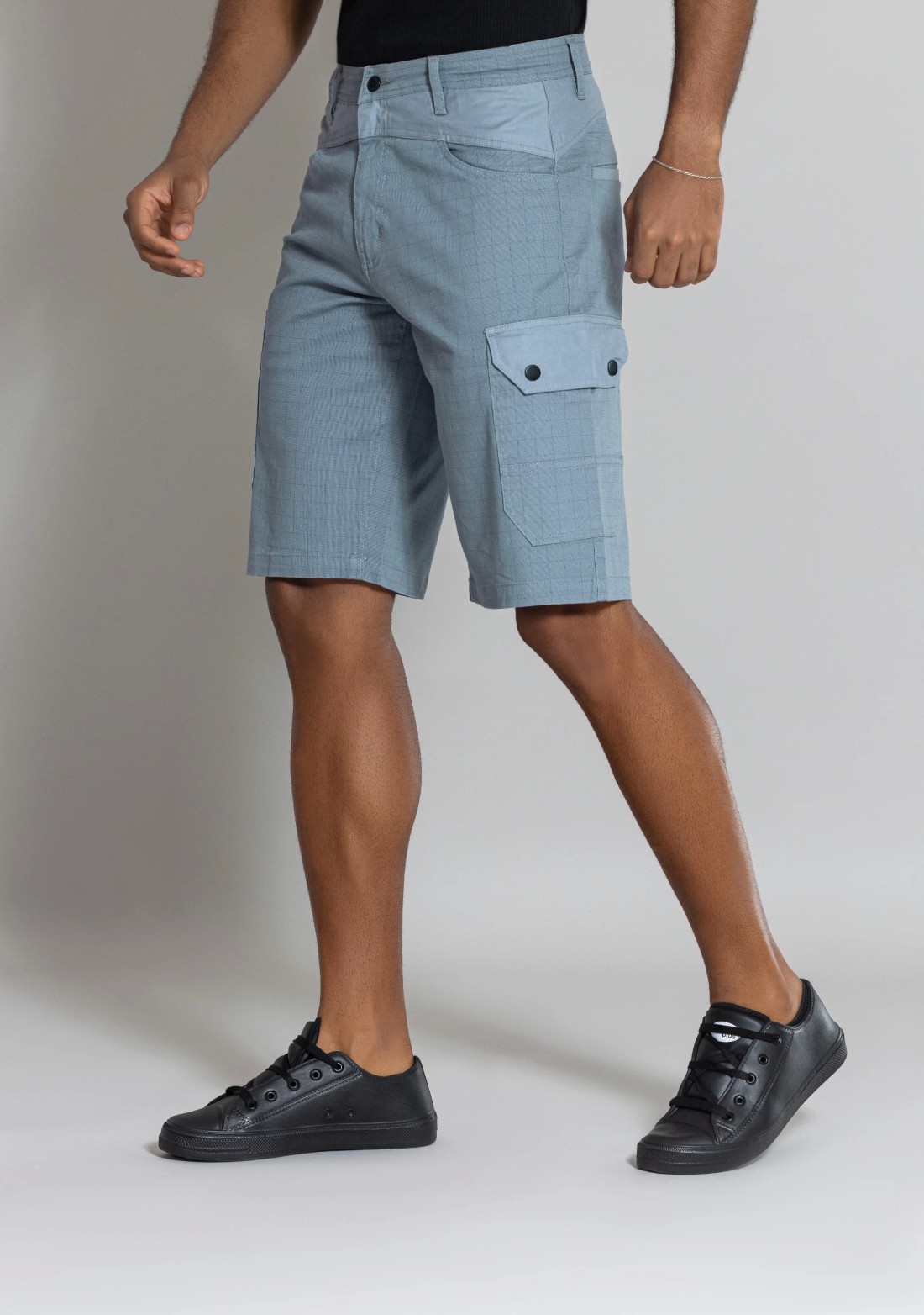 Blue Regular Fit Men’s Casual Check Cotton Cargo Shorts