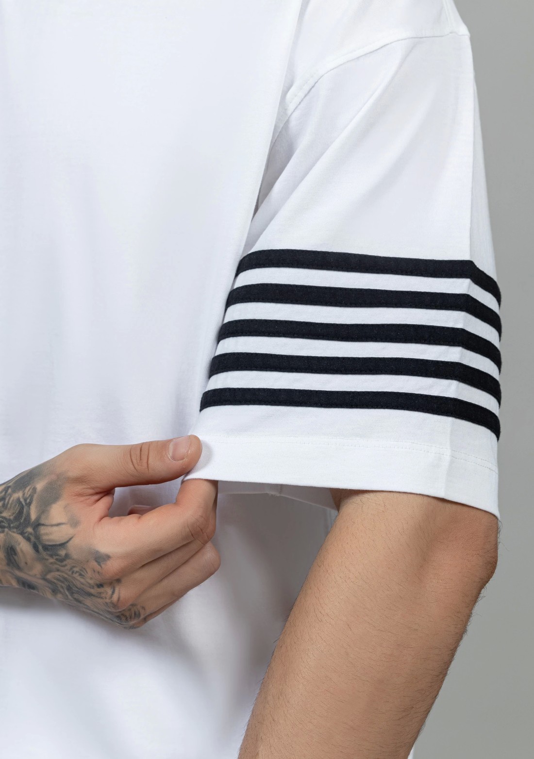 White Regular Fit Men's Half Sleeves T-shirt